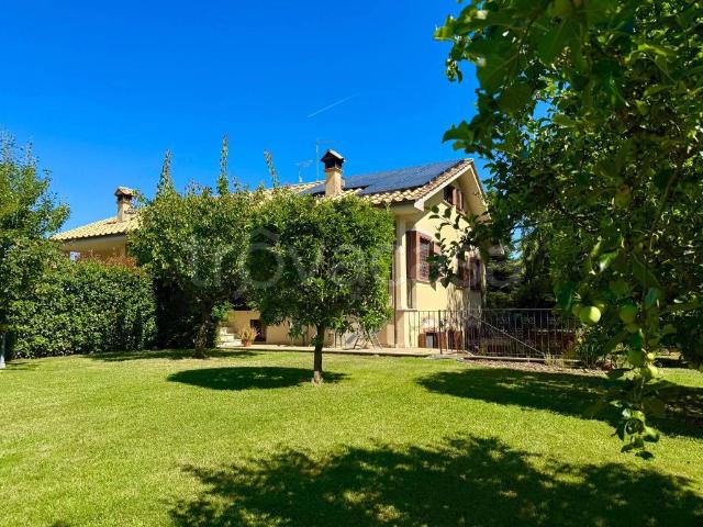 Villa Indipendente in vendita a Roma Capitale, Lazio