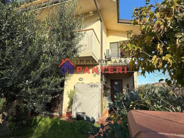 Villa Indipendente in vendita a Santa Maria, Buggiano