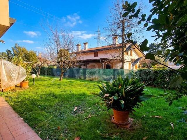 Villa Indipendente in vendita a Cadoneghe, Veneto