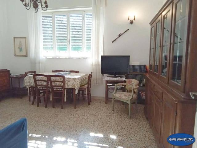 Villa Indipendente in vendita a Camaiore, Toscana