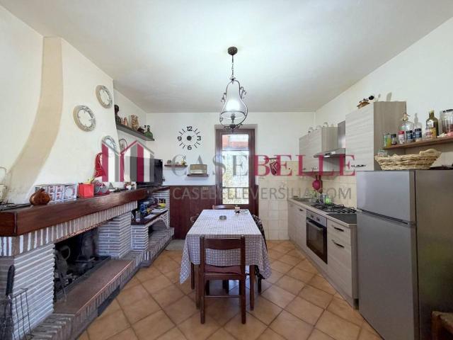 Villa Indipendente in vendita a Paduletto, Camaiore