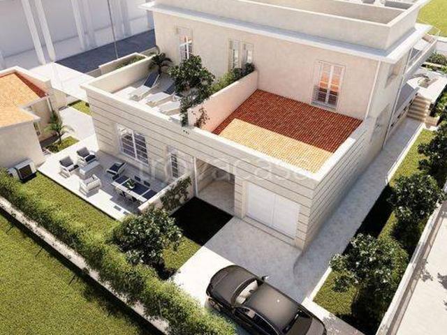 Villa Indipendente in vendita a Camaiore, Toscana