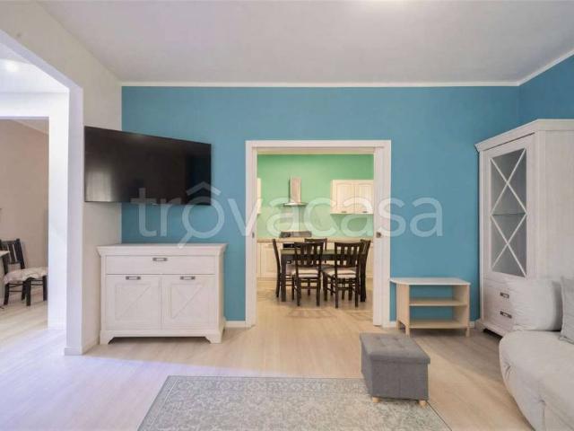 Villa Indipendente in vendita a Pianura Reggiana, Re