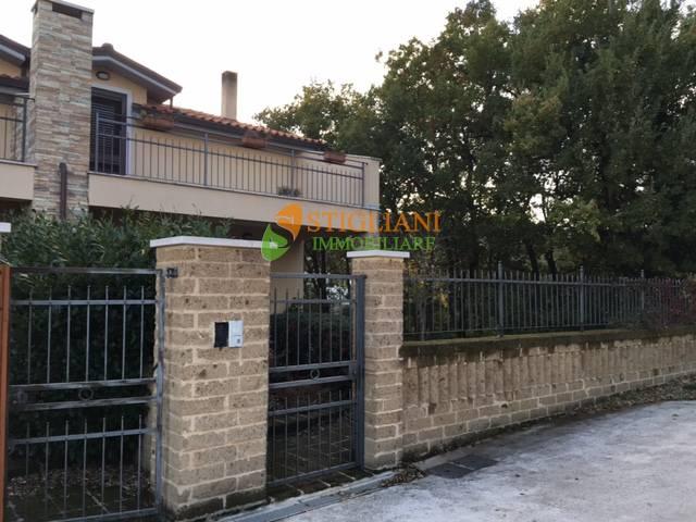 Villa Indipendente in vendita a San Giovanni, Campobasso