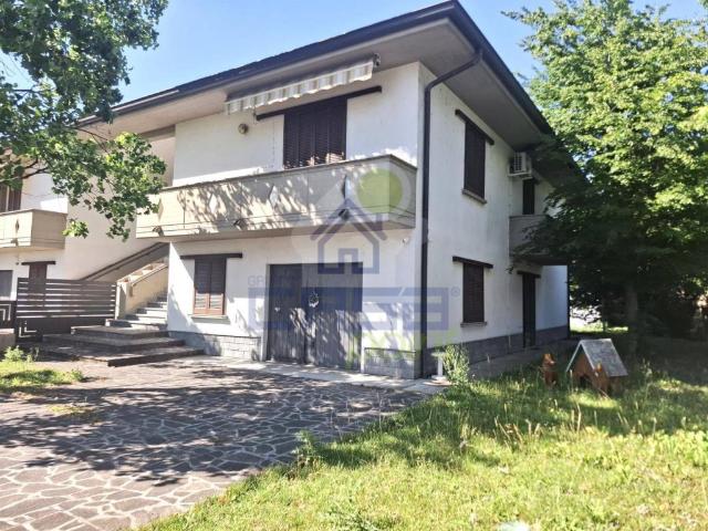 Villa Indipendente in vendita a Muradolo, Caorso