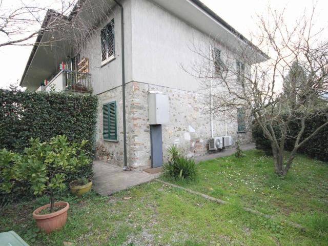 Villa Indipendente in vendita a Capannori, Toscana