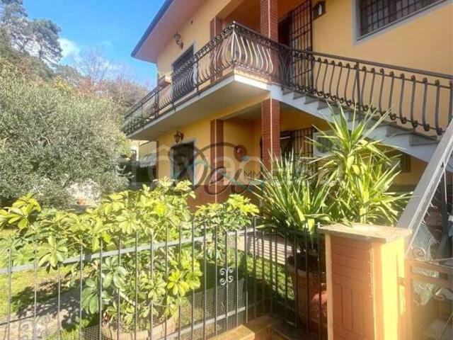 Villa Indipendente in vendita a Capannori, Toscana