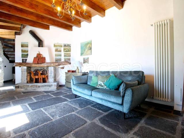 Villa Indipendente in vendita a Carate Urio, Lombardia