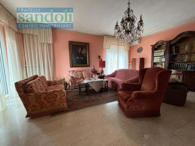 Villa Indipendente in vendita a Piemonte, Vercelli