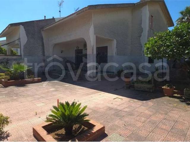 Villa Indipendente in vendita a Carini, Sicilia