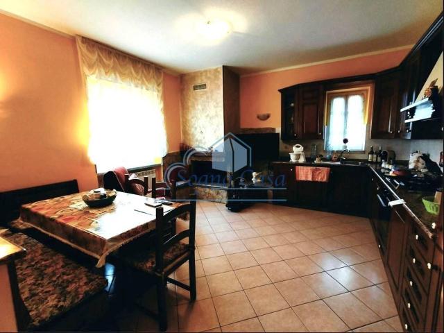 Villa Indipendente in vendita a L'Annunziata, Luni