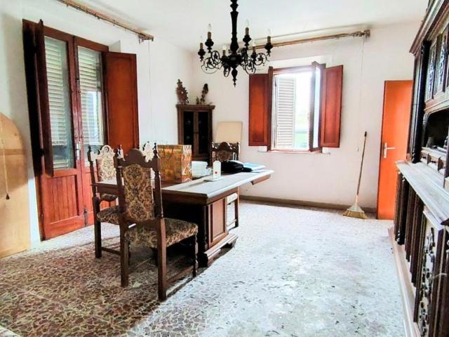 Villa Indipendente in vendita a Casciana Terme Lari, Perignano