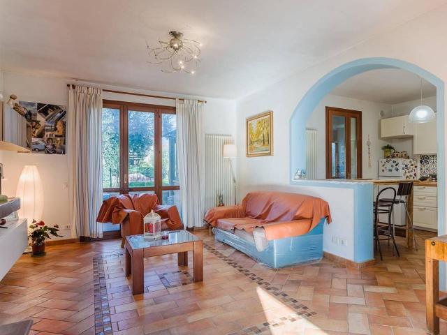 Villa Indipendente in vendita a Cascina, Toscana