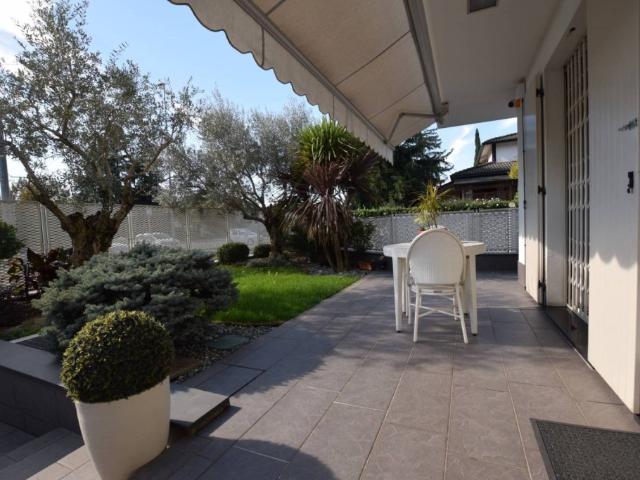 Villa Indipendente in vendita a Cassina De' Pecchi, Italia