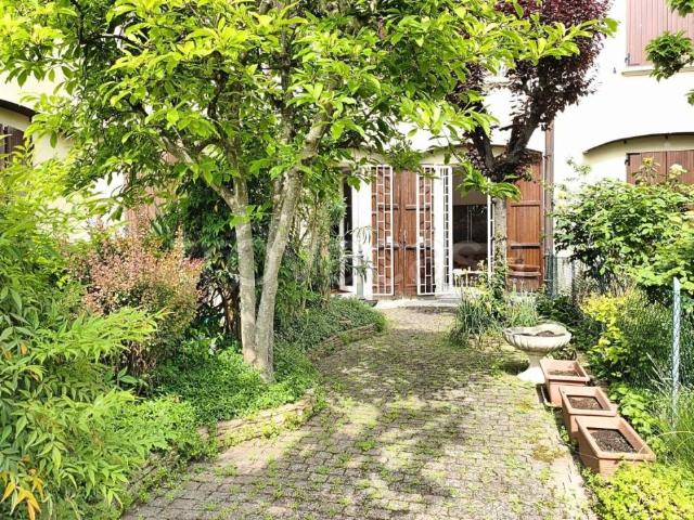 Villa Indipendente in vendita a Unione Reno Galliera, Castel Maggiore