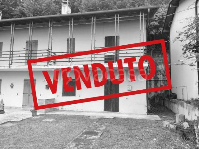 Villa Indipendente in vendita a Castelnovo Del Friuli, Friuli-Venezia Giulia