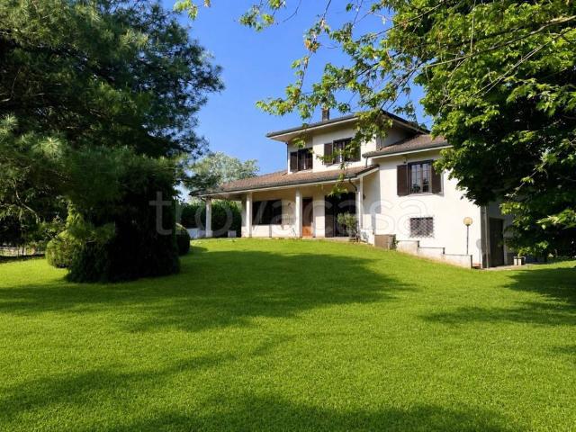 Villa Indipendente in vendita a Piemonte, Asti