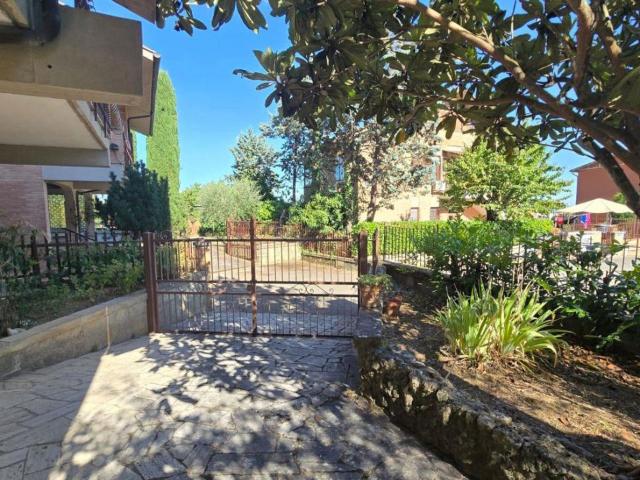 Villa Indipendente in vendita a Castelnuovo Berardenga, Toscana