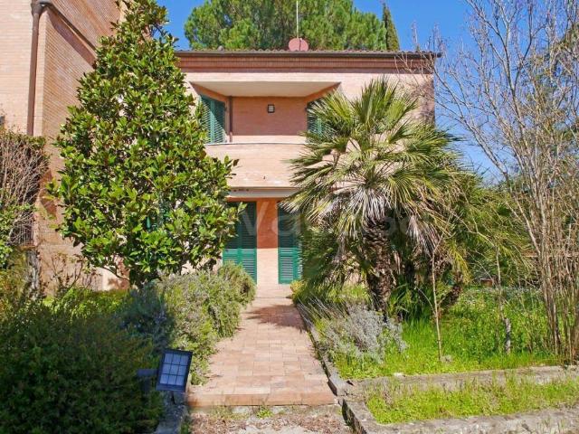 Villa Indipendente in vendita a Castelnuovo Berardenga, Toscana