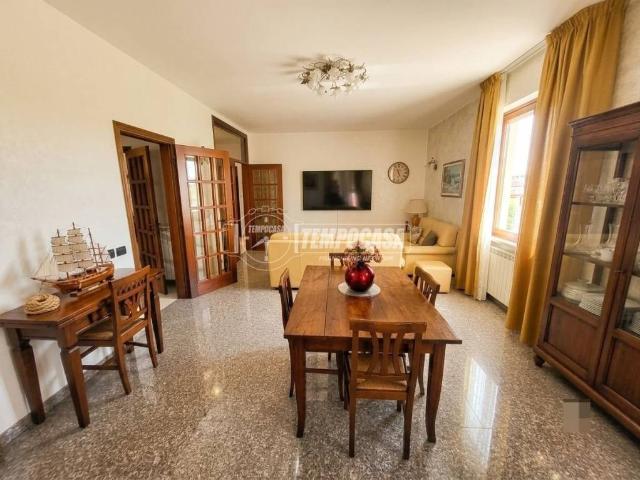 Villa Indipendente in vendita a Unione di comuni Terre di Castelli, Castelnuovo Rangone