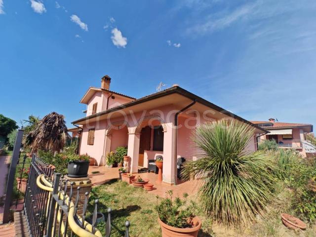 Villa Indipendente in vendita a Gioiella, Umbria