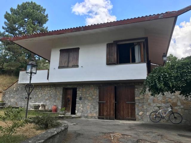 Villa Indipendente in vendita a Montegonzi, Toscana