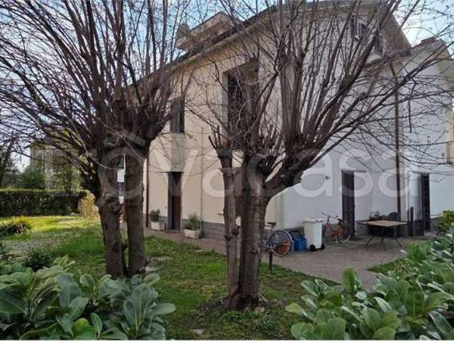 Villa Indipendente in vendita a Cernusco Sul Naviglio, Lombardia