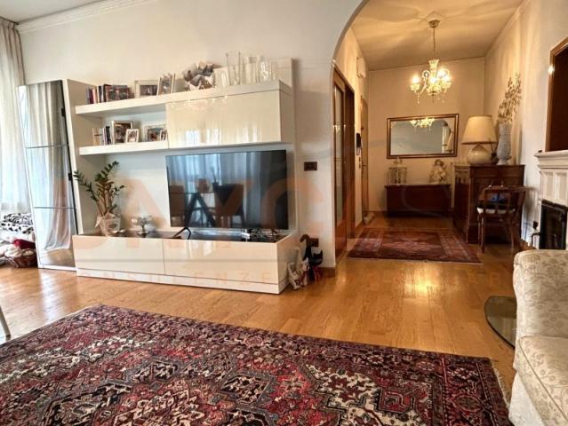 Villa Indipendente in vendita a Cervarese Santa Croce, Veneto