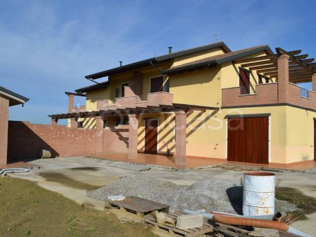 Villa Indipendente in vendita a Unione dei comuni Valle del Savio, Cervia
