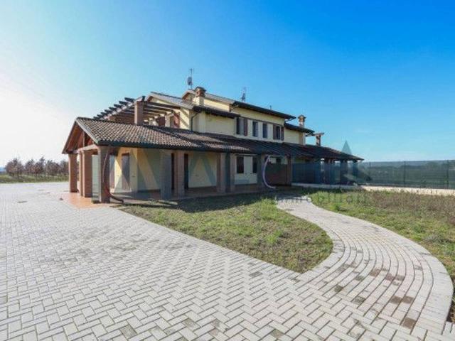 Villa Indipendente in vendita a Cella, Cesenatico