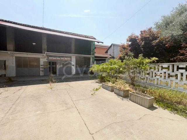 Villa Indipendente in vendita a Piemonte, Vercelli