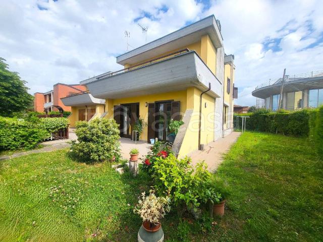 Villa Indipendente in vendita a Civita Castellana, Lazio