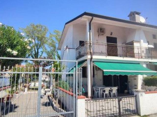 Villa Indipendente in vendita a Lido degli Estensi, Comacchio