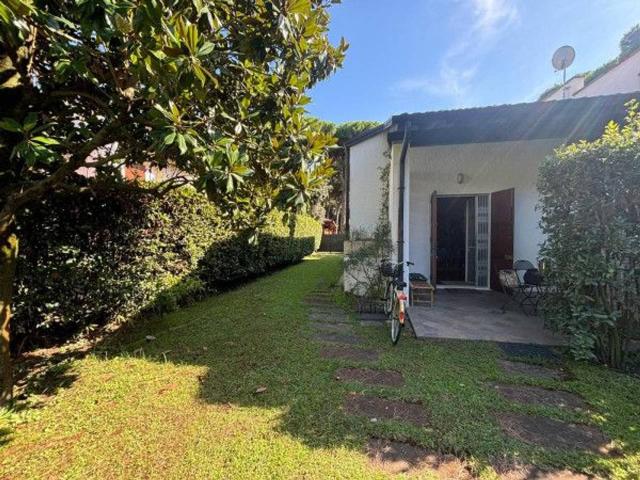 Villa Indipendente in vendita a Quartiere Le Valli, Comacchio