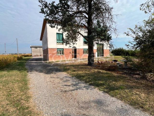 Villa Indipendente in vendita a Fossalta, Copparo