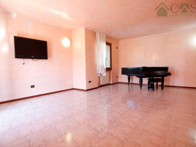 Villa Indipendente in vendita a Costabissara, Veneto