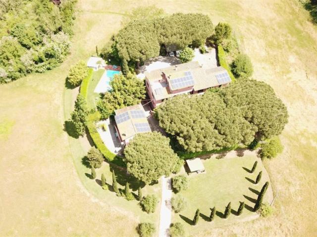 Villa Indipendente in vendita a Fauglia, Toscana