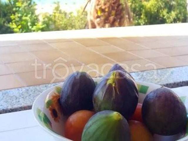 Villa Indipendente in vendita a Calabria, Crotone