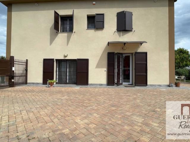Villa Indipendente in vendita a Unione Alto Ferrarese, Cento