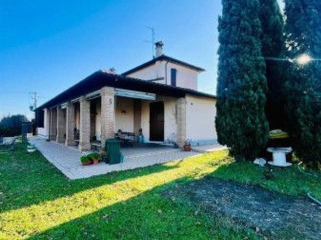 Villa Indipendente in vendita a Unione della Romagna Faentina, Faenza