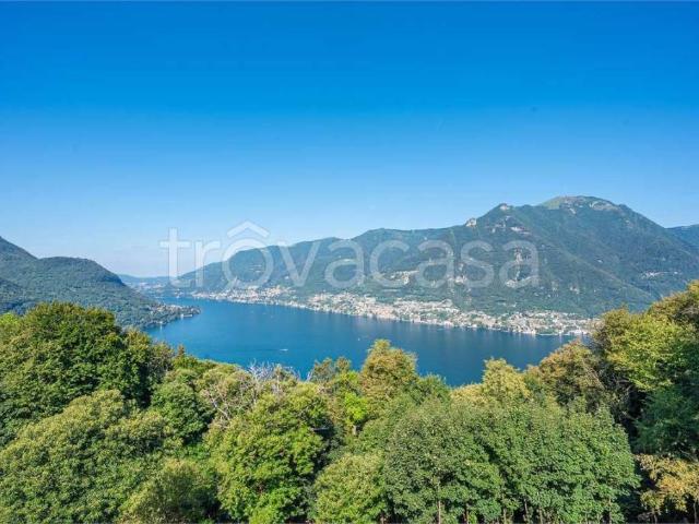 Villa Indipendente in vendita a Faggeto Lario, Lombardia