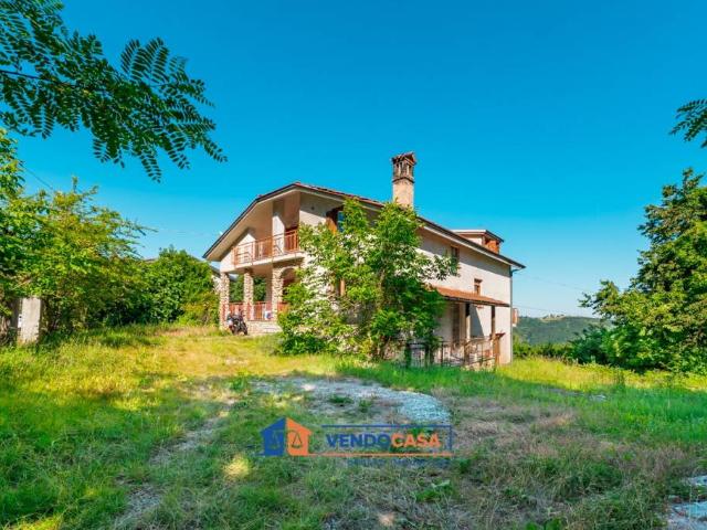 Villa Indipendente in vendita a Piemonte, Cuneo