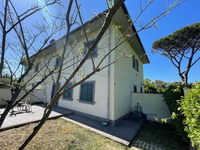 Villa Indipendente in vendita a Roma Capitale, Lazio
