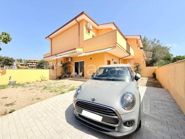 Villa Indipendente in vendita a Torrimpietra, Fiumicino
