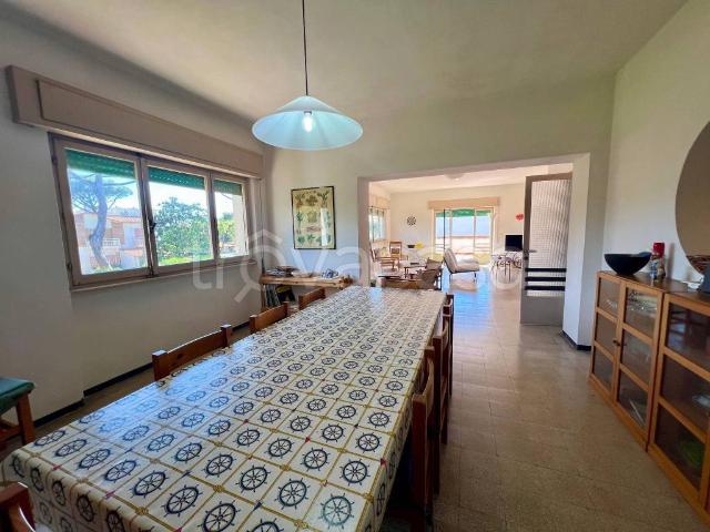 Villa Indipendente in vendita a Fregene, Roma Capitale