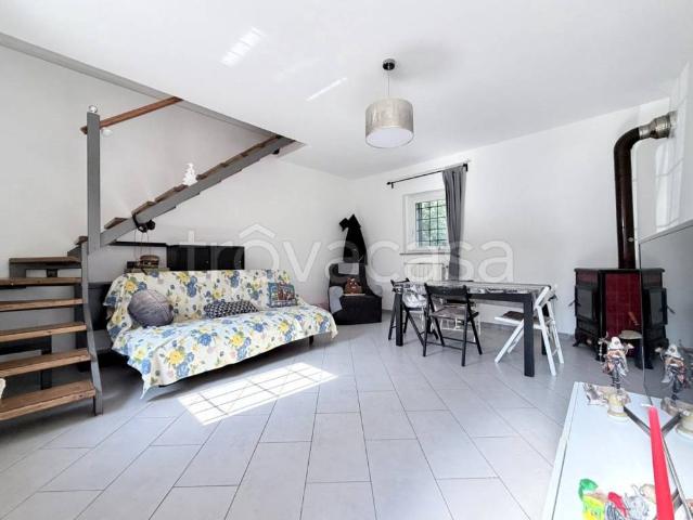 Villa Indipendente in vendita a Fombio, Lodi