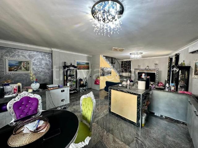 Villa Indipendente in vendita a Tor Lupara, Roma Capitale