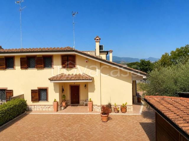 Villa Indipendente in vendita a Immaginella, Roma Capitale