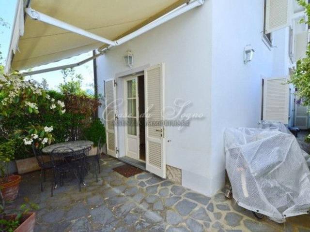 Villa Indipendente in vendita a Roma Imperiale, Forte Dei Marmi