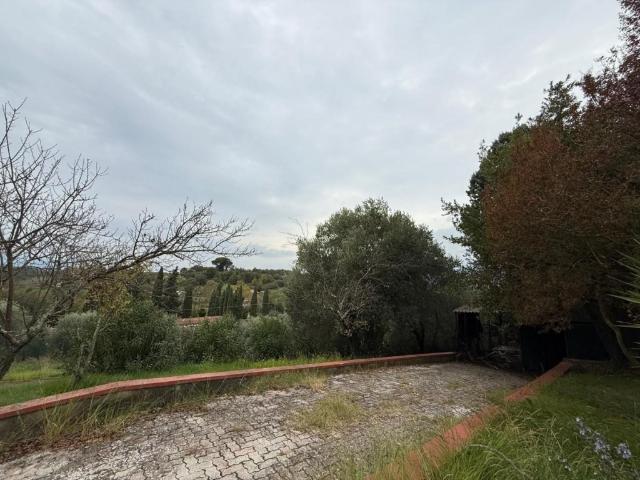 Villa Indipendente in vendita a Unione dei Comuni Circondario dell'Empolese Valdelsa, Fucecchio